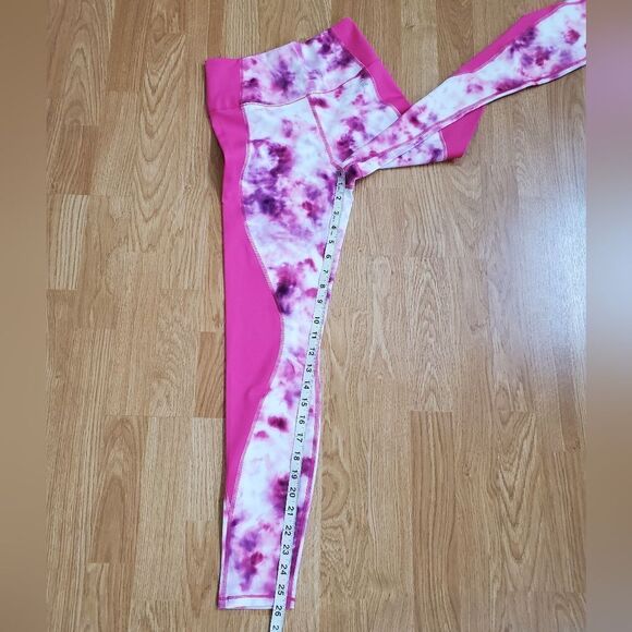 NEW! Good American 'Trippy' Tie Dye Seamed Leggings - size 1 (Small) in Pink - Picture 9 of 13